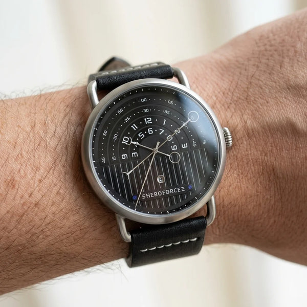 HeroForce 5005A Dark Edit - Editorial Lifestyle