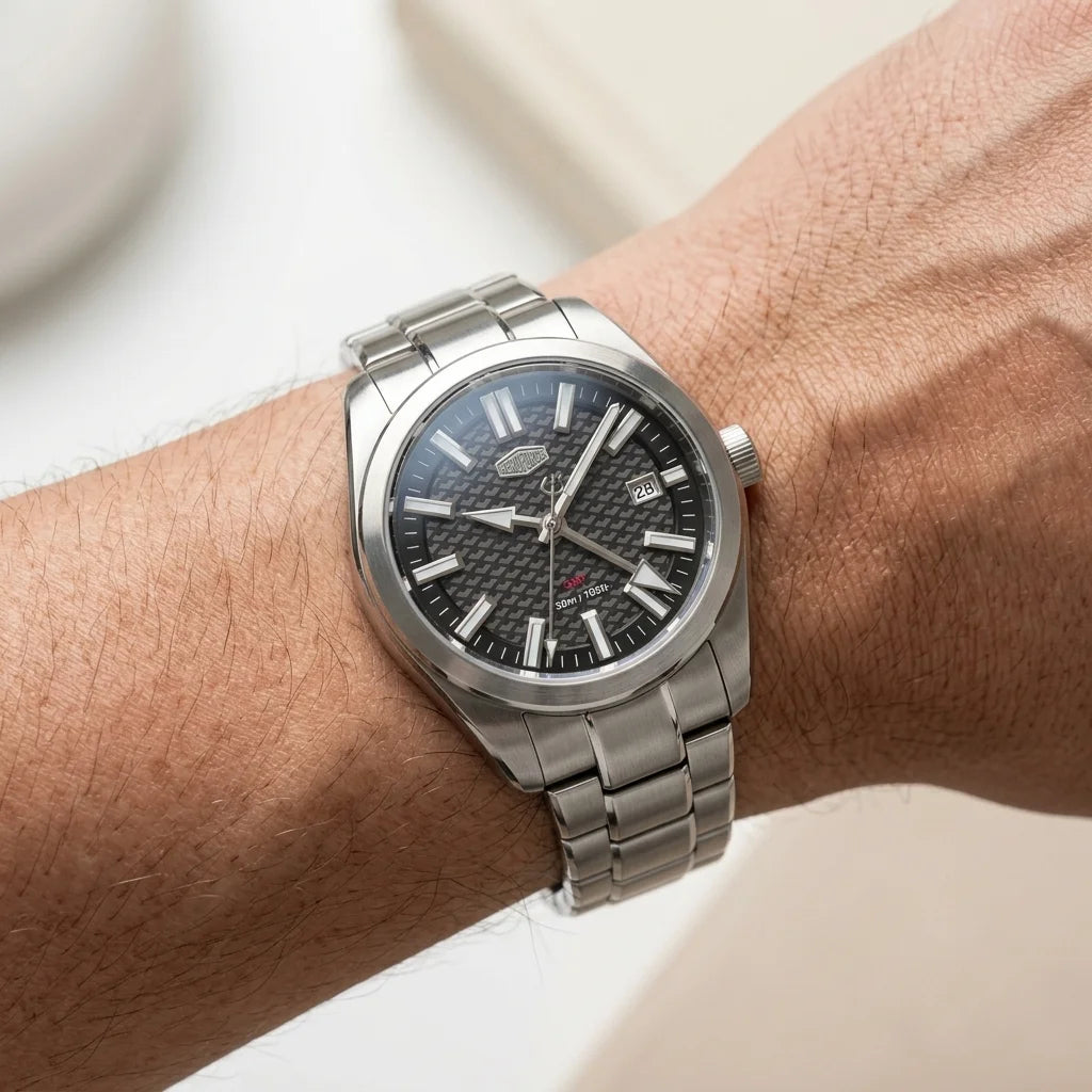 Heroforce 5031 Luxury Ana - wrist, luxury, editorial